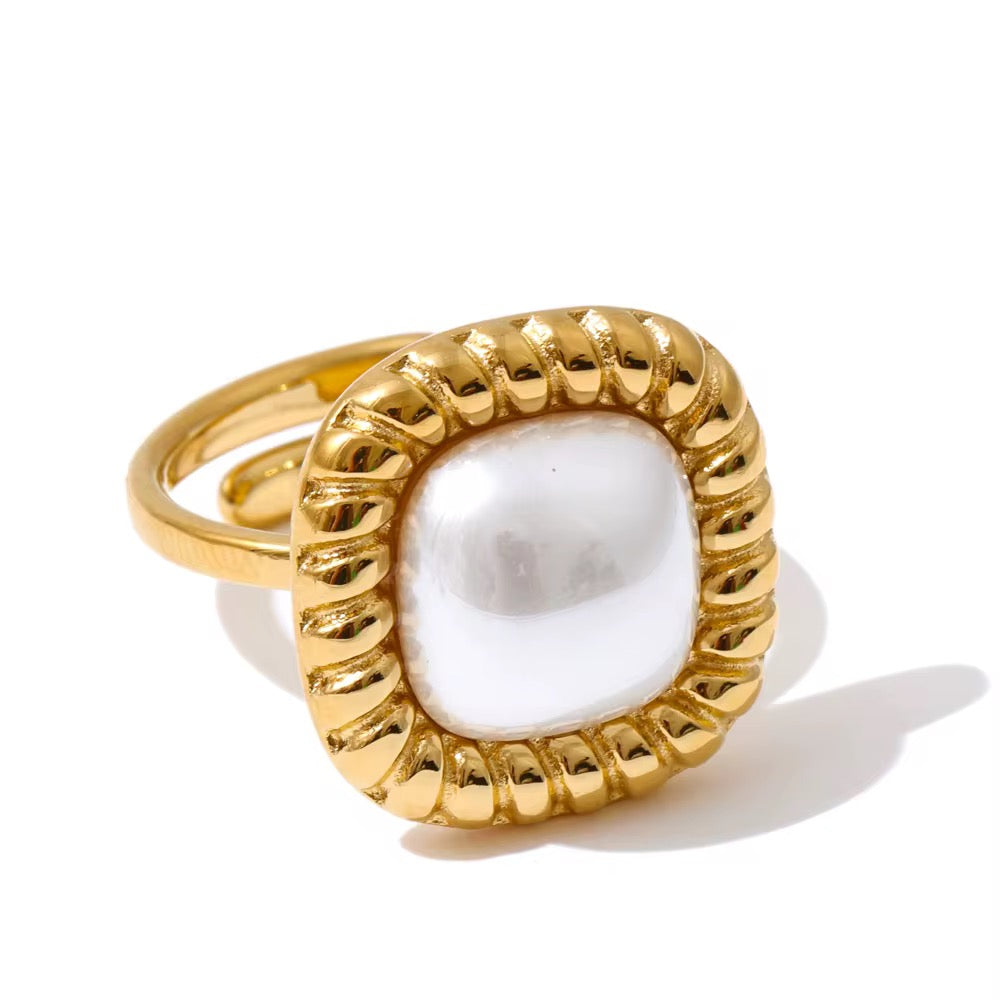 Evany Pearl Ring💧