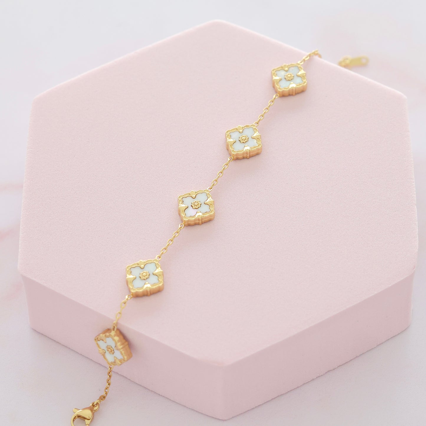 Lyra Bracelet White💧