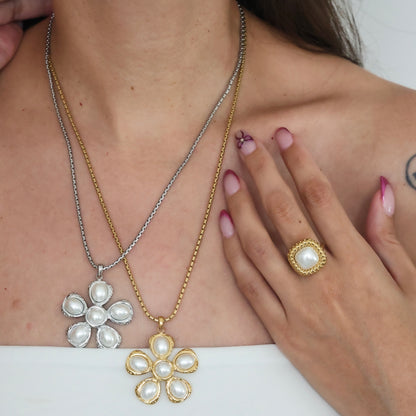 Big Flower Necklace Gold💧