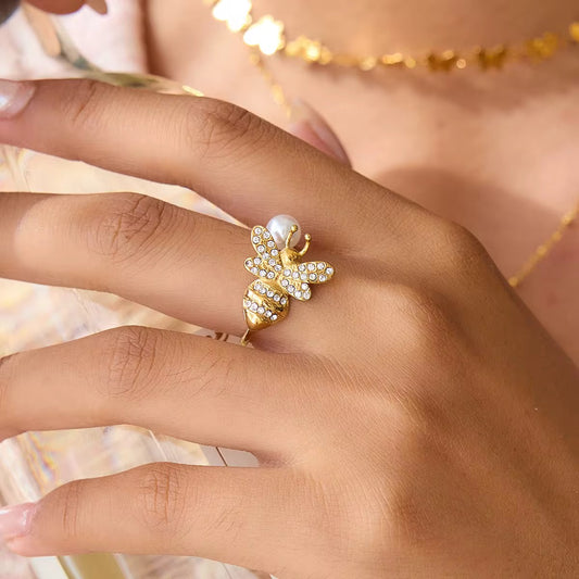 Bee & Pearl Ring💧