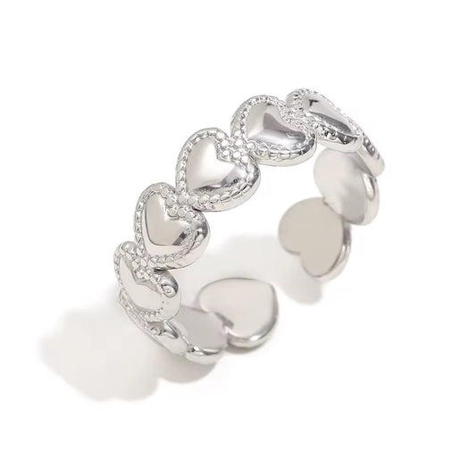 Ali Hearts Ring Silver💧