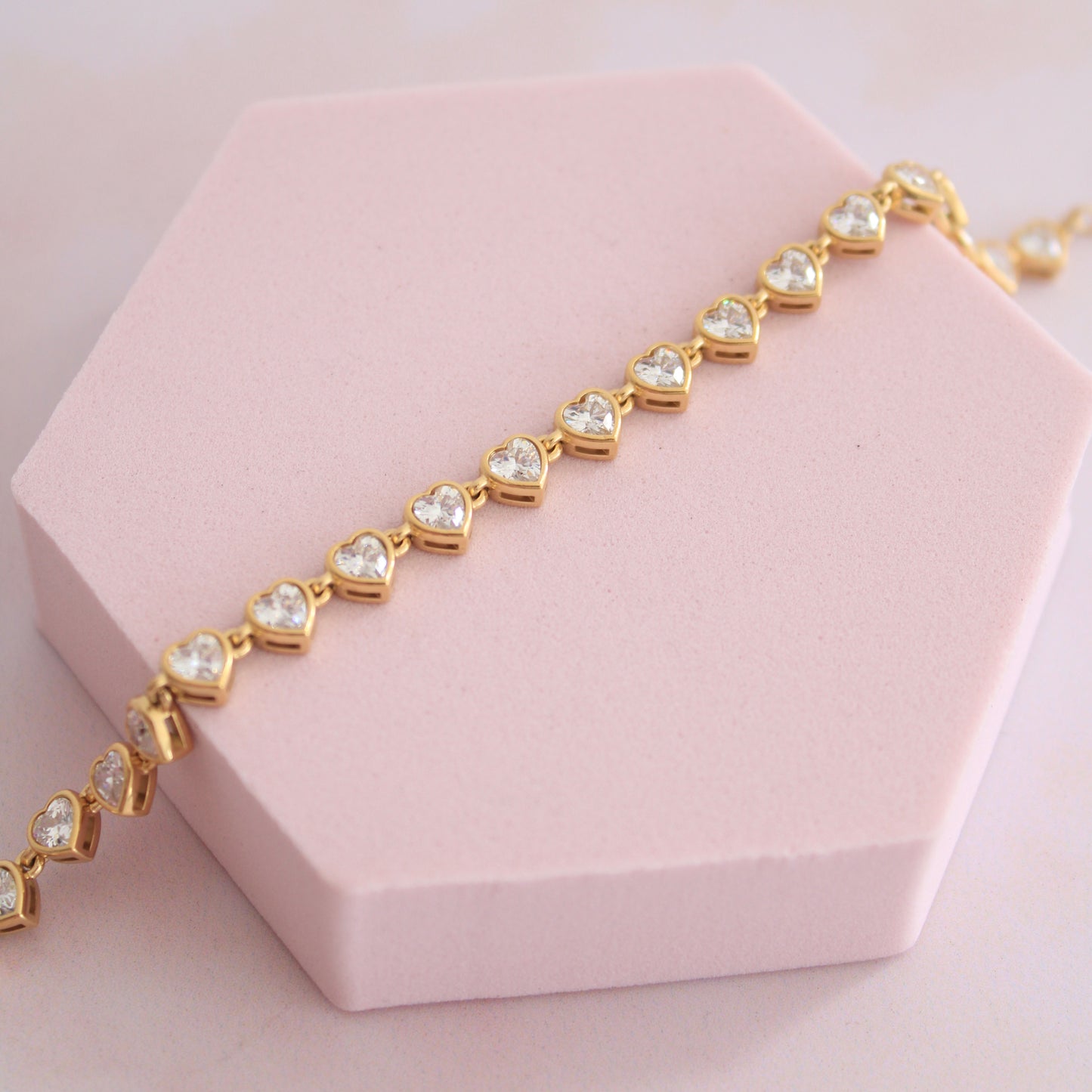 Kelly Hearts Bracelet Gold💧